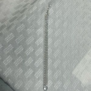 Sterling Silver Bracelet.    8 inches in length
